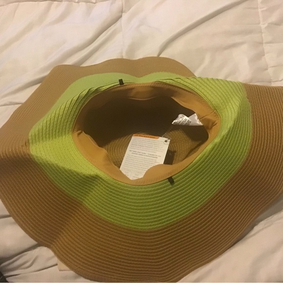 Oh Sunny 5.5 inches wide brim floppy foldable roll up straw hat NWT - Picture 9 of 14